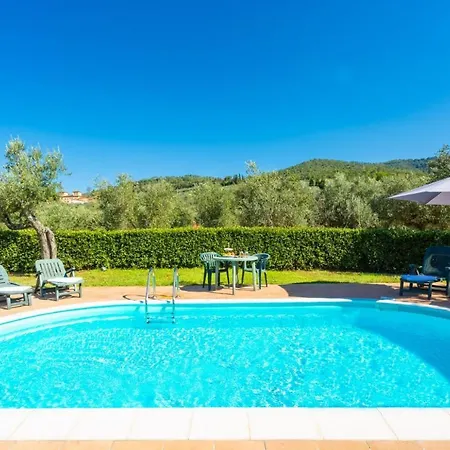 Le Balze Villa *